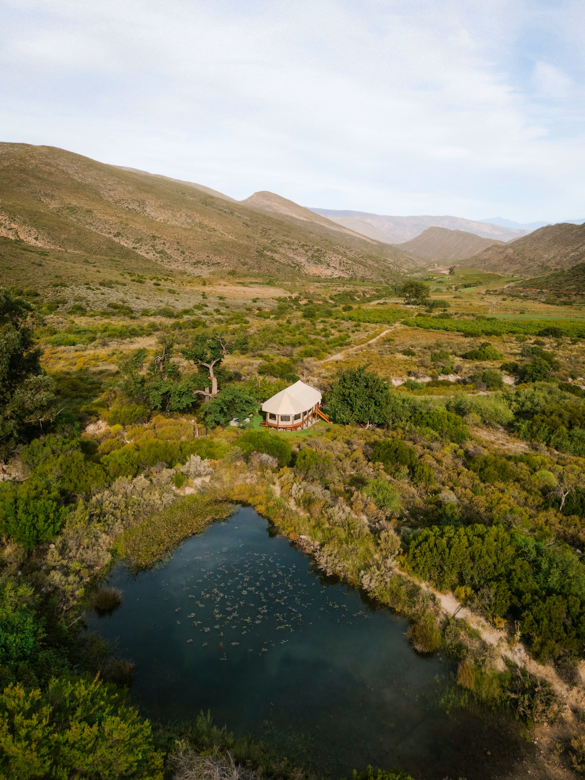 Oakron Oakron luxury glamping tent at Patatsfontein Stay with private hot tub and green lawn in the Patatsfontein Valley near Montagu, Western Cape Karoo
